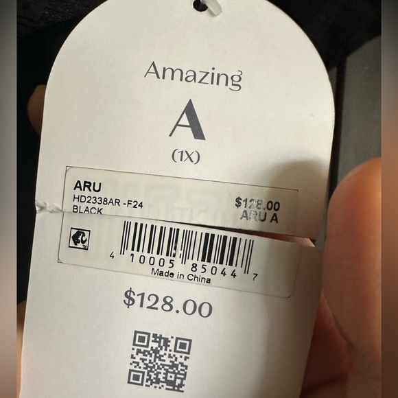 Shona Textured Plaid Maxi Dress Black from Arula - size A (1x) - Picture 5 of 5